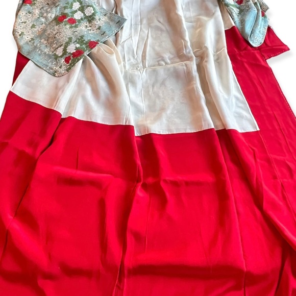 Vintage 1980s Kimono Rayon | Silk Floral Design Full Length - Picture 3 of 10